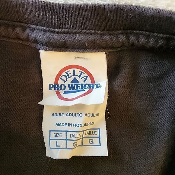 Delta Pro Weight Black Short Sleeve Tshirt With Space Cats Graphics Size Large - Picture 8 of 10